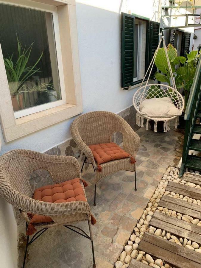 House Blz Villa Charneca  Eksteriør bilde