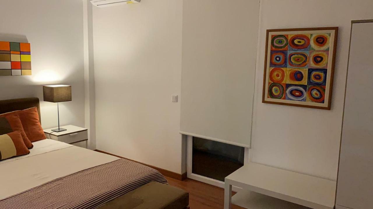 House Blz Villa Charneca  Eksteriør bilde