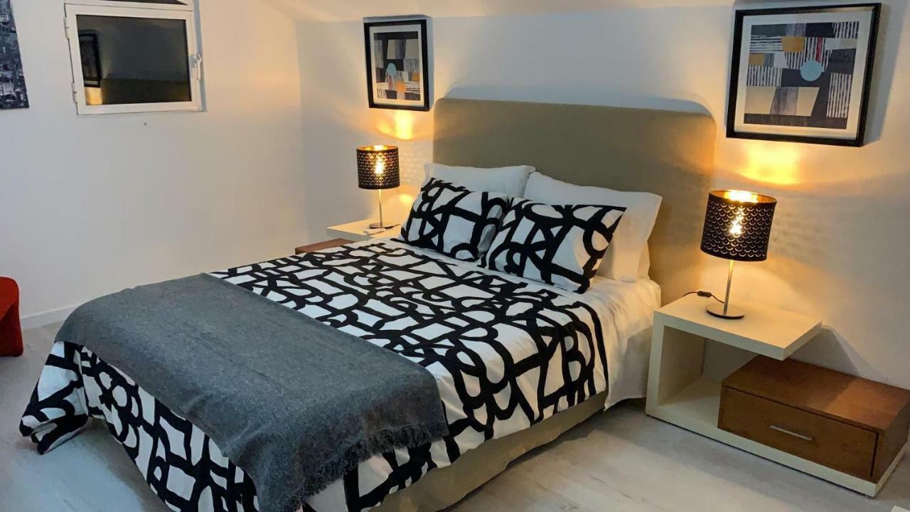 House Blz Villa Charneca  Eksteriør bilde